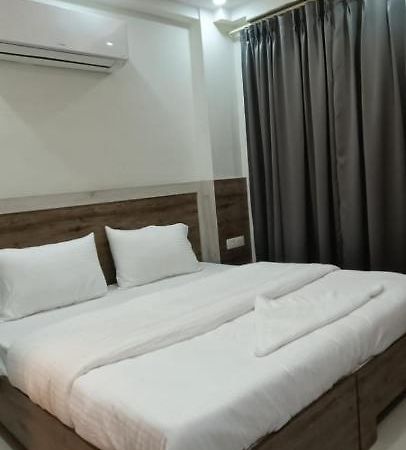 Rose Garden Apartment Dhaka Exterior photo